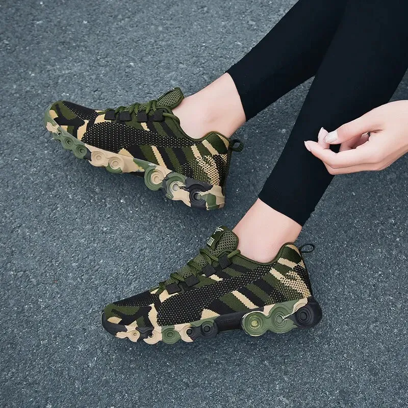 Couples Sneakers Women Sports Breathable Vulcanize Shoes Non-slip Rubber Sole Outdoor Sports Shoes Men Trainers