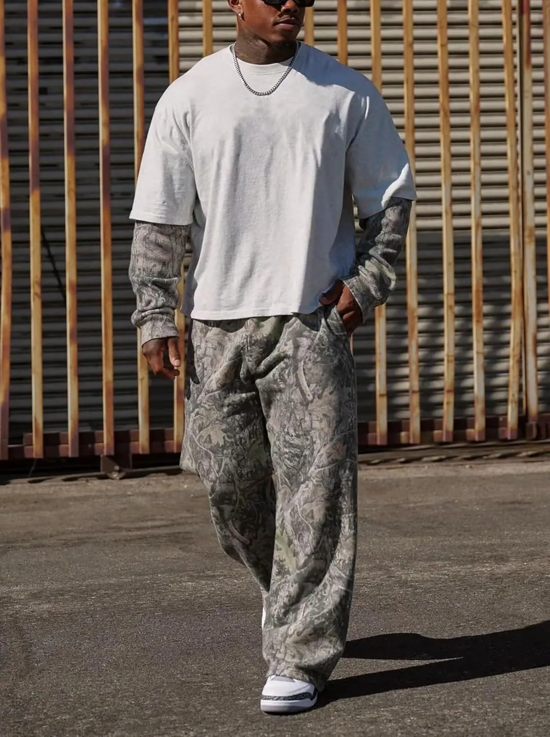 Men's Camo Sweatpants Loose Fit Joggers with Elastic Waist Pockets Quick-Dry Hunting Hiking Workout Athletic Pants