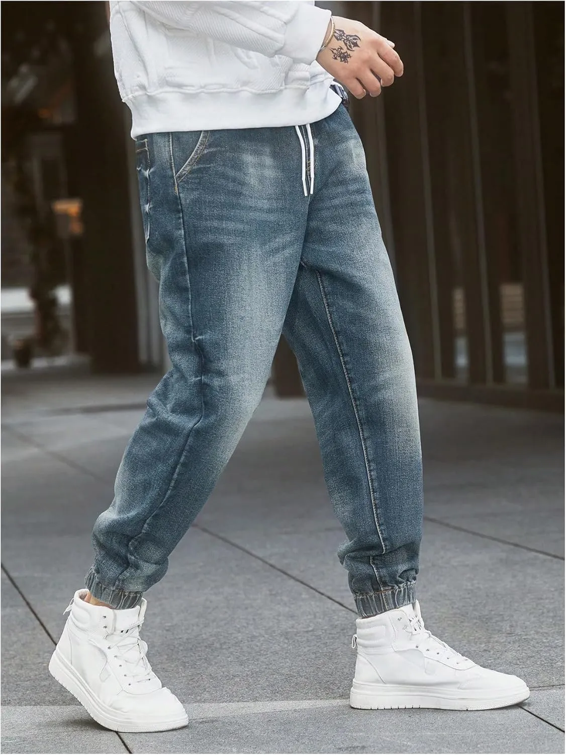 OYOANGLE Men's Jeans Jogger Pants Elastic Drawstring Waist Tapered Denim Trousers with Pocket