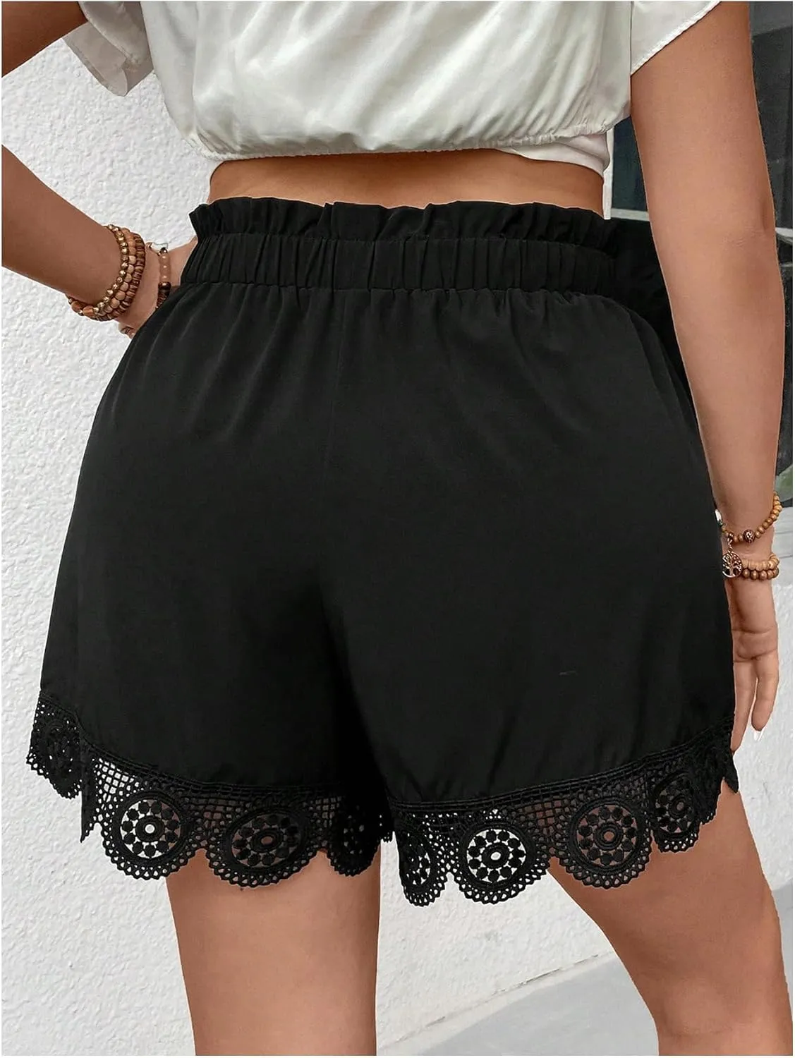 OYOANGLE Women's Plus Size Lace Embroidery Elastic High Waist Shorts Casual Wide Leg Shorts with Pocket