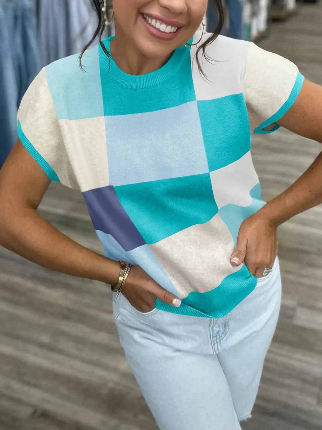 Saodimallsu Womens Short Sleeve Sweater Top Summer Color Block Lightweight Knit Crewneck Going Out Pullover Tops