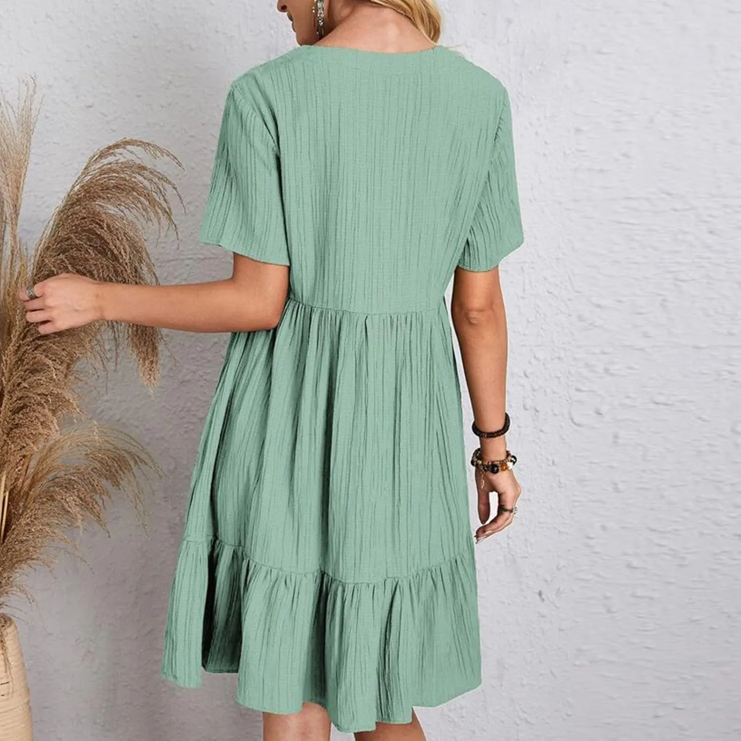 Summer Dresses for Women 2025 Pleated Tiered A Line Flowy Midi Dress Ladies Casual Fashion Short Sleeve V Neck Sundresses