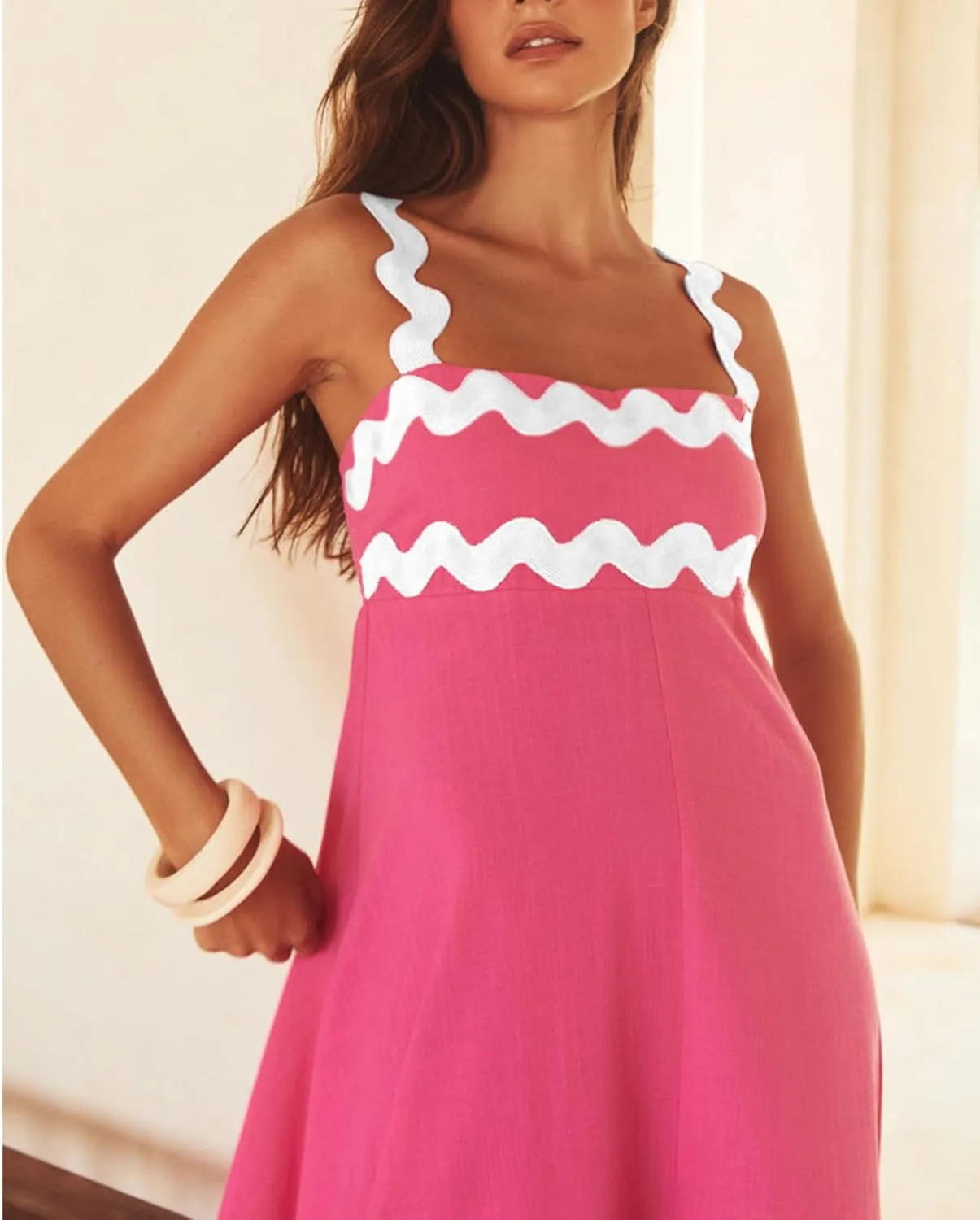 Women's Retro Plaid Maxi Dress 2025 Thick Shoulder Straps Back Cutout Smocked Flounce Hem Summer Beach Long Dress