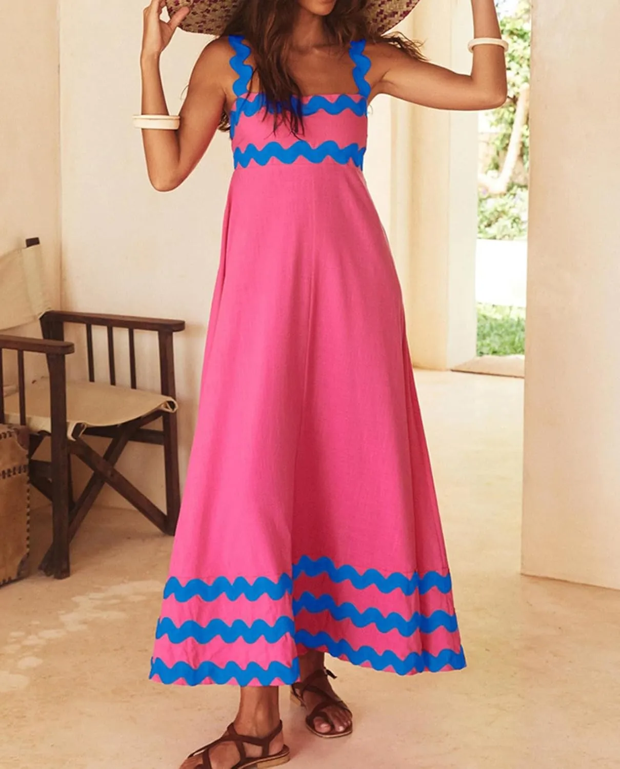 Women's Retro Plaid Maxi Dress 2025 Thick Shoulder Straps Back Cutout Smocked Flounce Hem Summer Beach Long Dress